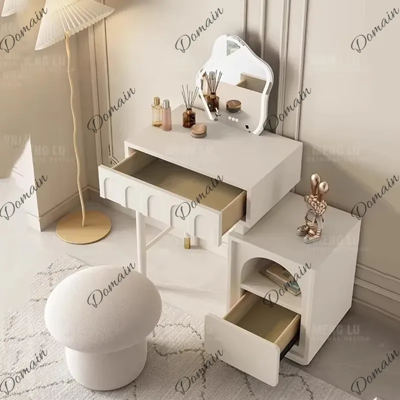 BJ Make Up Mirror Vanity Table - огляд і ціна Beauty Without Makeup