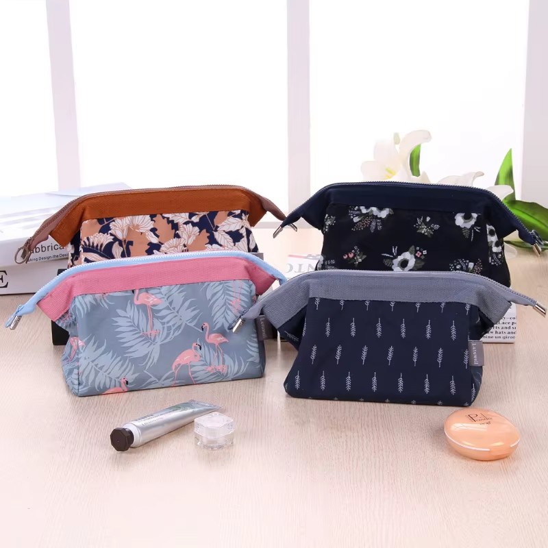 New Fashion Cosmetic Bag Women - огляд і ціна Beauty Makeup Women