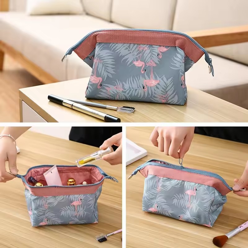 New Fashion Cosmetic Bag Women - огляд і ціна Beauty Makeup Women